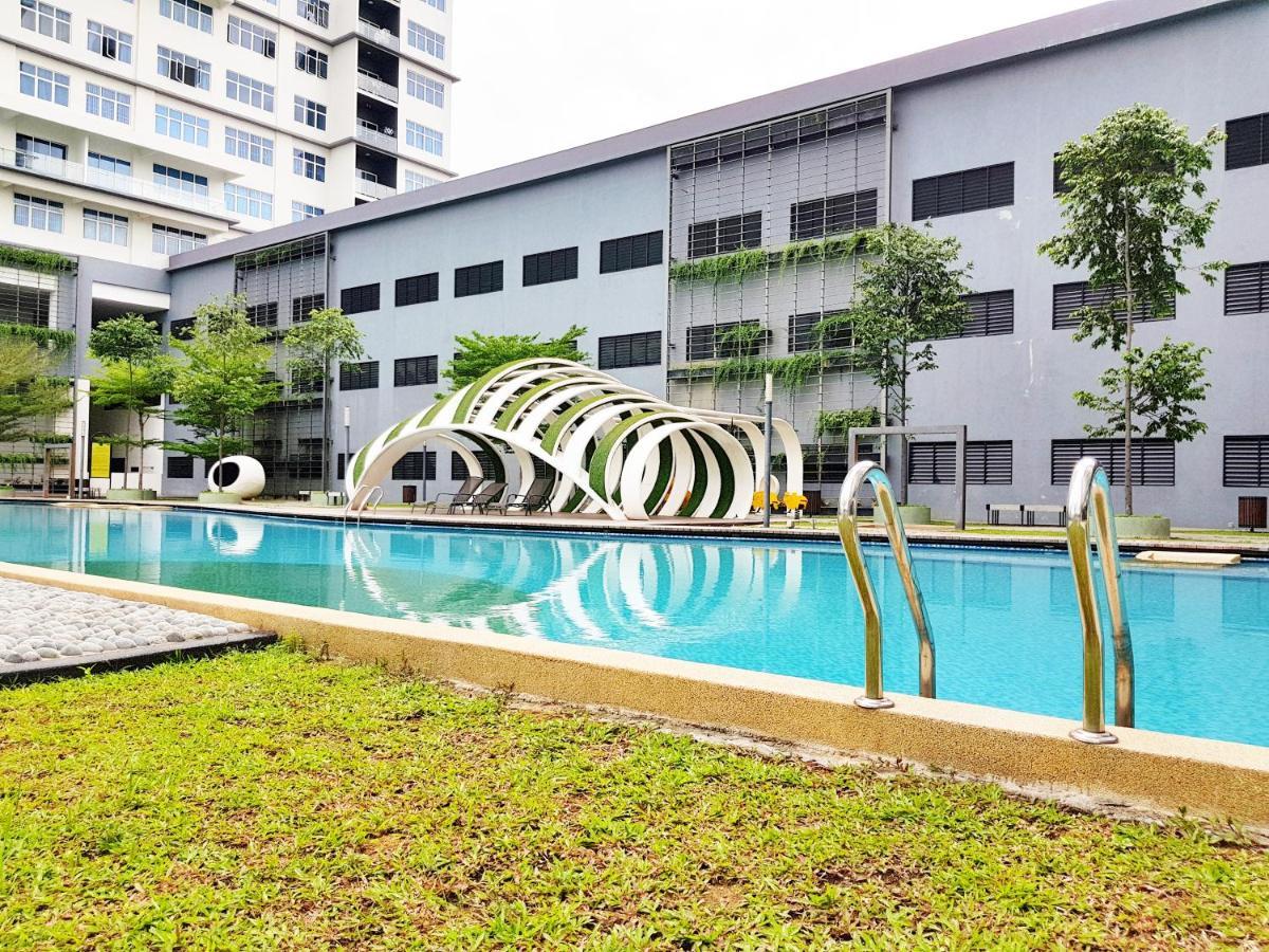 No.8 The Cube @ Puchong Skypod Residence Kültér fotó